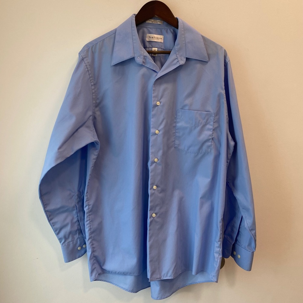 Van Heusen Button Down Mens L Blue Poplin Wrinkle Free Long Sleeve Dress Shirt